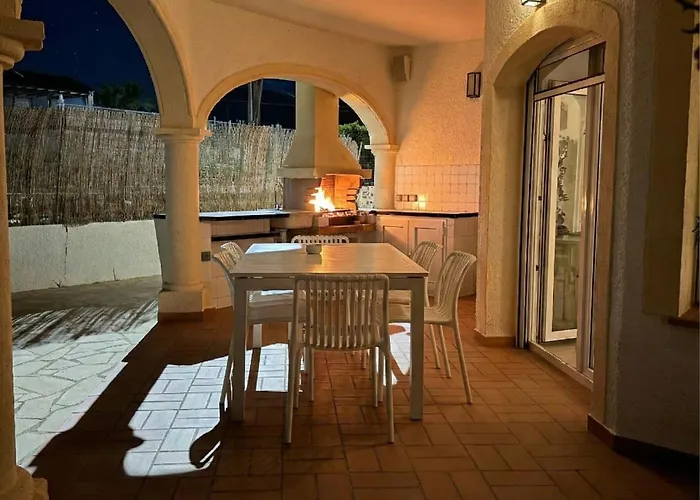 Holavivienda - De Lujo A Pie De Playa Con Piscina Privada