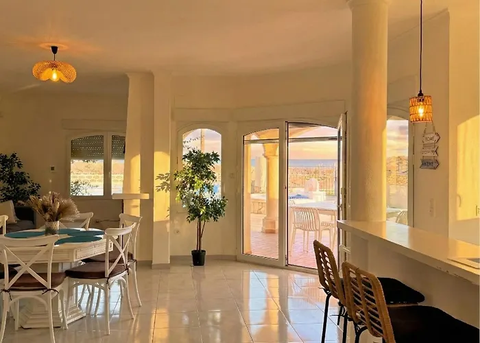 Holavivienda - De Lujo A Pie De Playa Con Piscina Privada Villa *