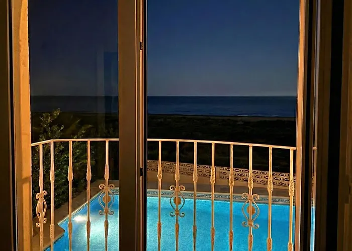 Villa Holavivienda - De Lujo A Pie De Playa Con Piscina Privada *