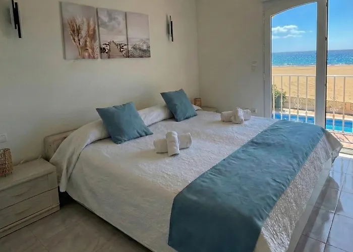 Holavivienda - De Lujo A Pie De Playa Con Piscina Privada Dénia